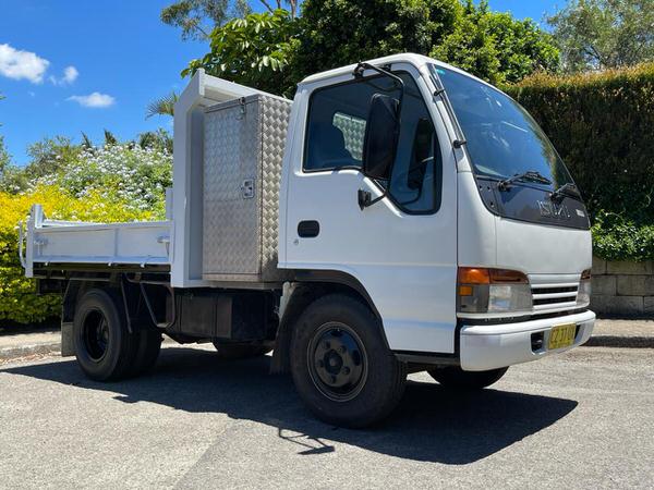 Isuzu Tipper front cab with three seats